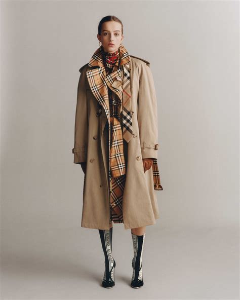 trench heritage burberry femme|Burberry pleated trench.